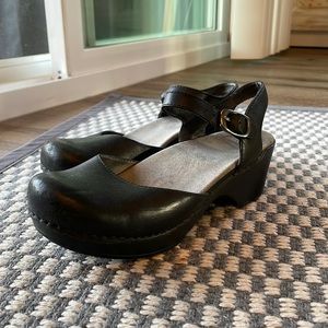 DANSKO size 36 black shoes